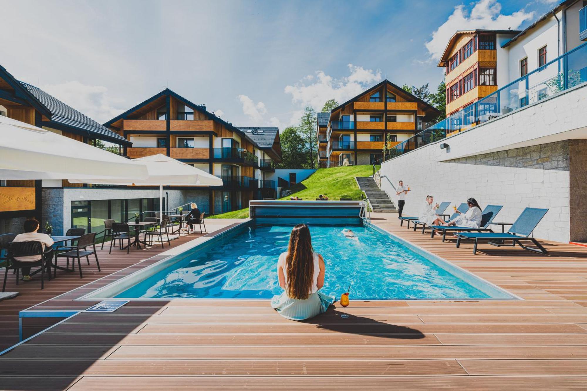 Tremonti Hotel Karpacz Exteriör bild
